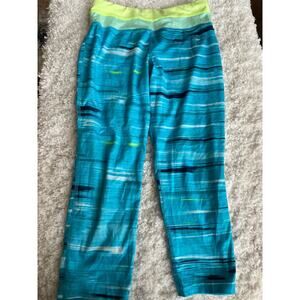 Champion girls sz. 10/12 blue striped design yoga sport pants. Cute